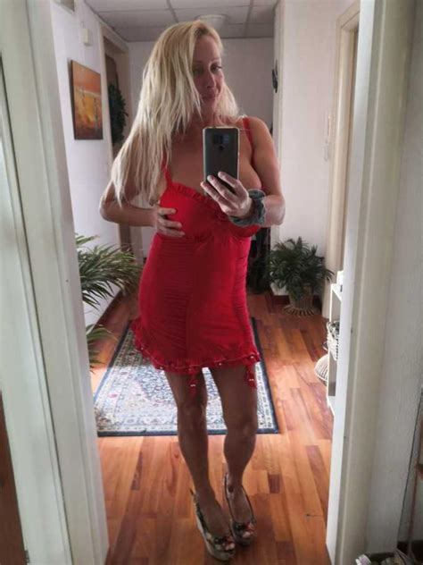 annunci escort bakeka|Escort Macerata, Donna Cerca Uomo Macerata